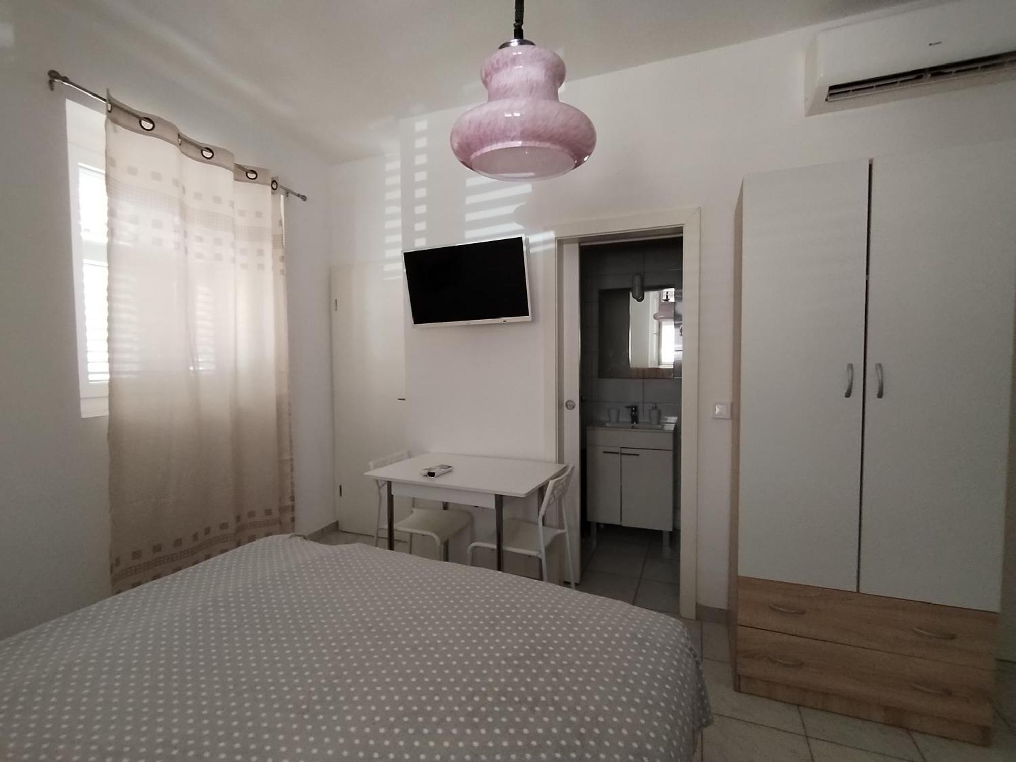 Studio Apartments Ana & Mia Vis Exteriér fotografie